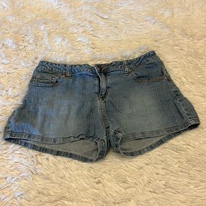 Rue 21 shorts size 5 /6